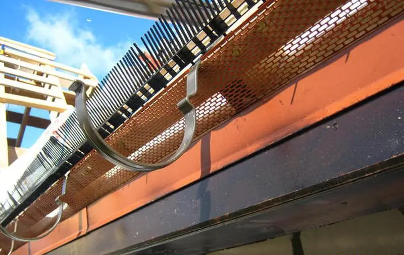 Карнизная решетка DR 100